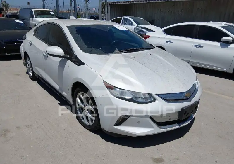 2018 Chevrolet Volt фото