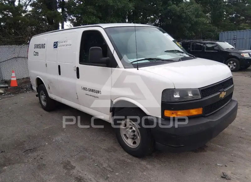 2018 Chevrolet Express photo