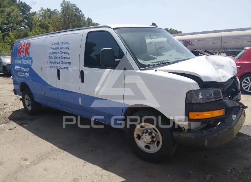 2018 Chevrolet Express photo