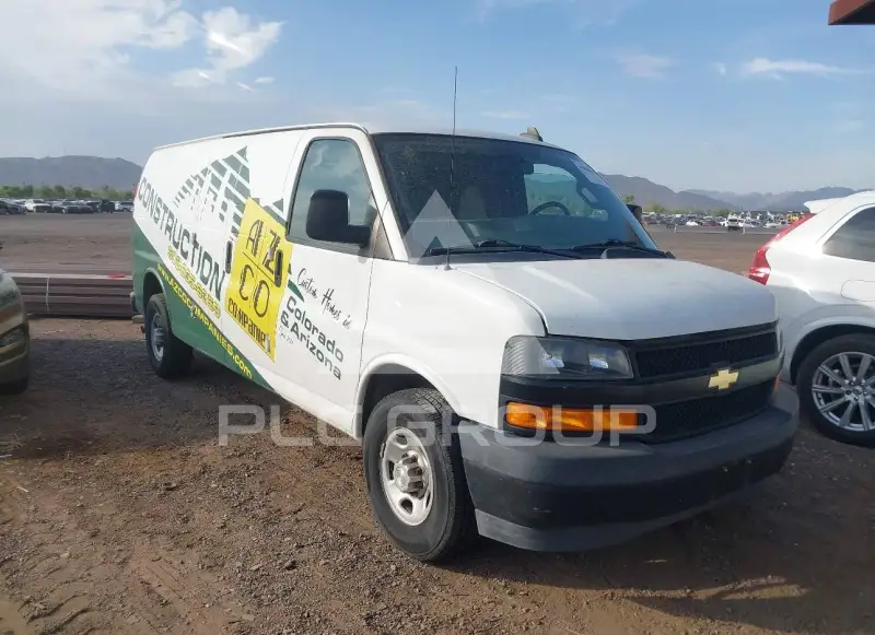 2018 Chevrolet Express photo