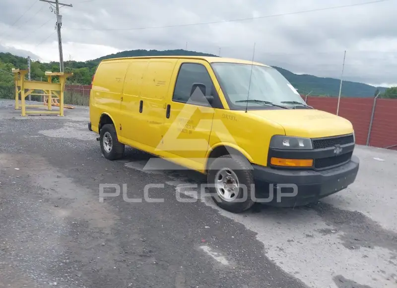 2018 Chevrolet Express фото