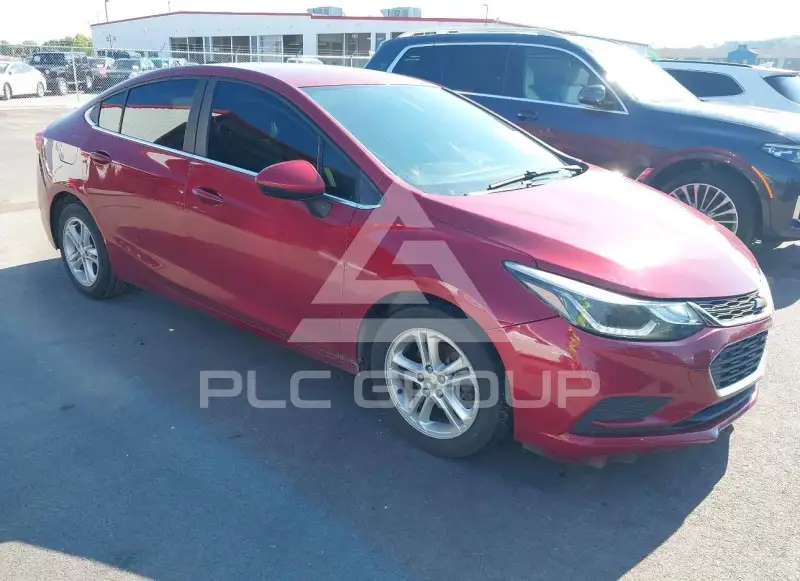 2018 Chevrolet Cruze photo