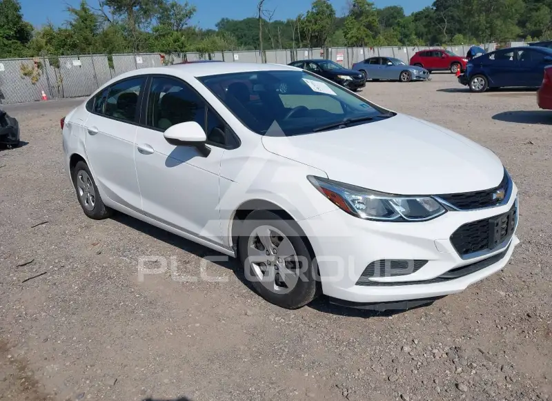 2018 Chevrolet Cruze photo