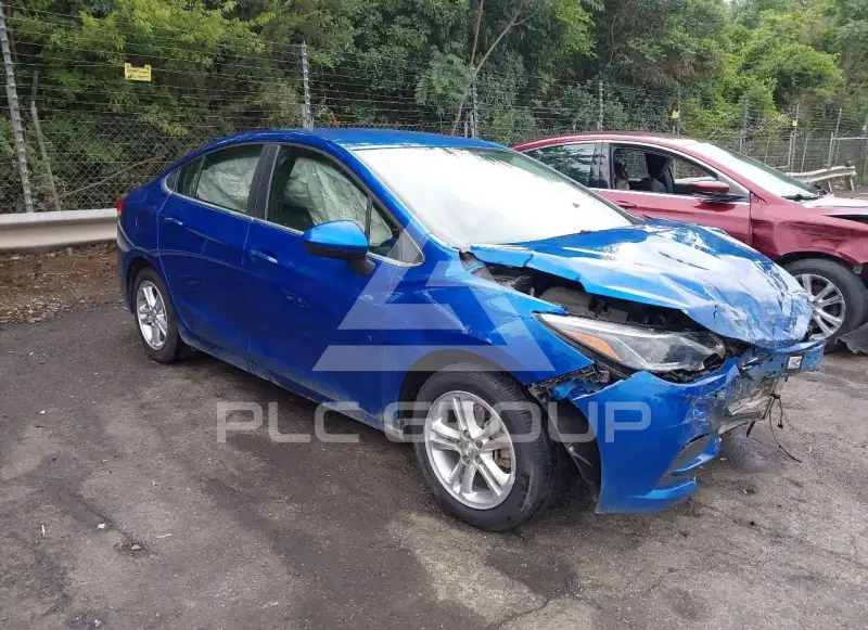 2018 Chevrolet Cruze photo