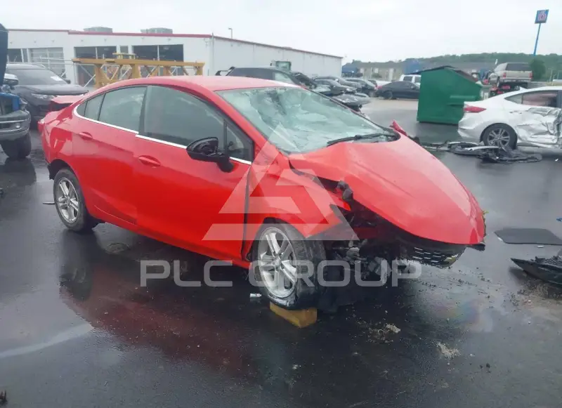 2018 Chevrolet Cruze photo