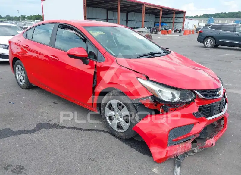 2018 Chevrolet Cruze photo