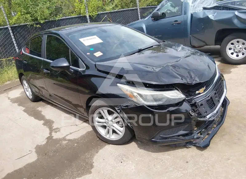 2018 Chevrolet Cruze photo