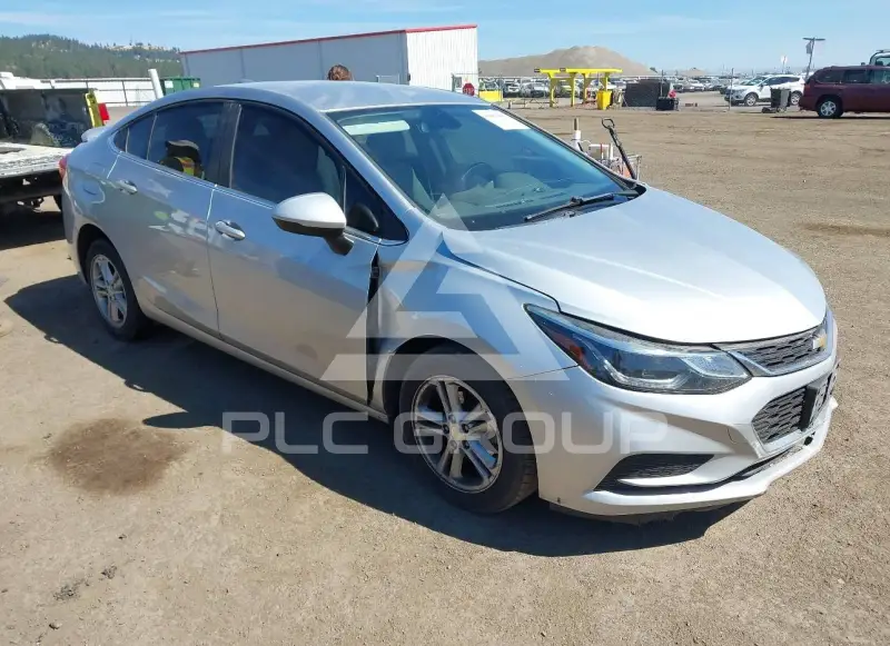 2018 Chevrolet Cruze photo