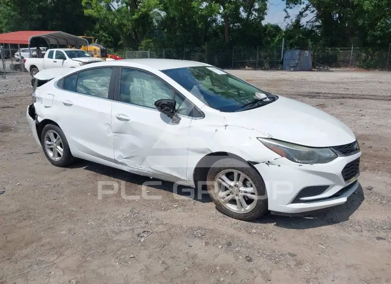 2018 Chevrolet Cruze photo