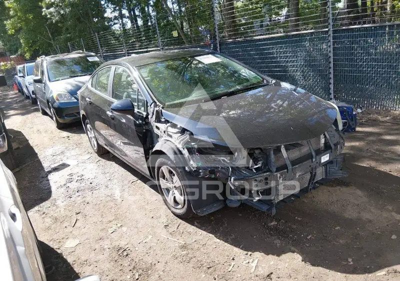 2018 Chevrolet Cruze фото