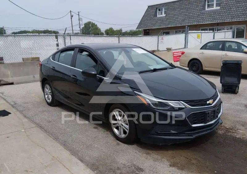 2018 Chevrolet Cruze фото
