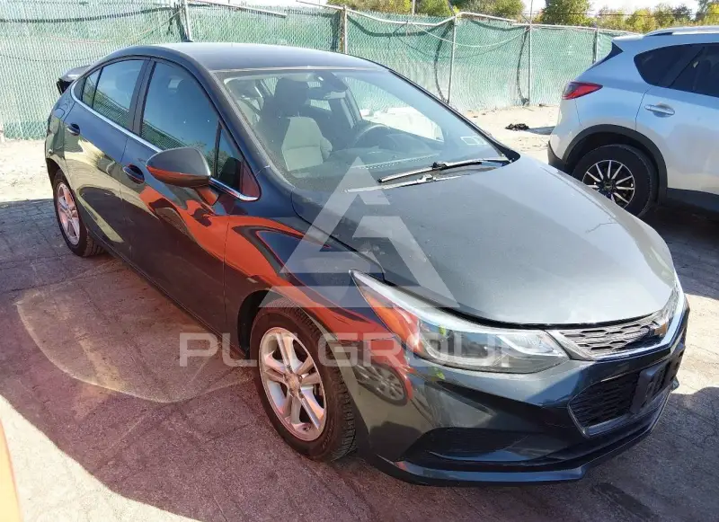 2018 Chevrolet Cruze фото