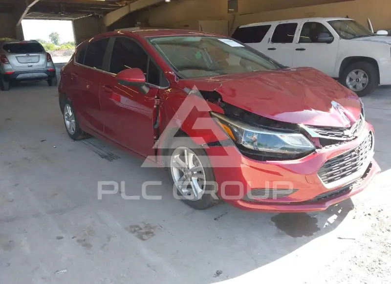 2018 Chevrolet Cruze photo