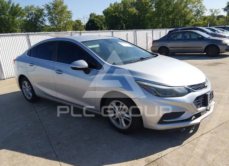 2018 Chevrolet Cruze фото