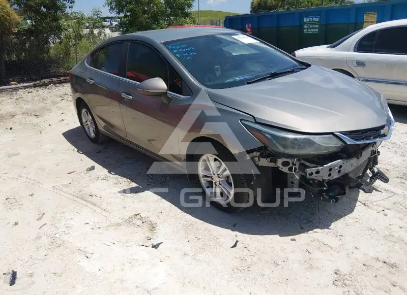 2018 Chevrolet Cruze photo