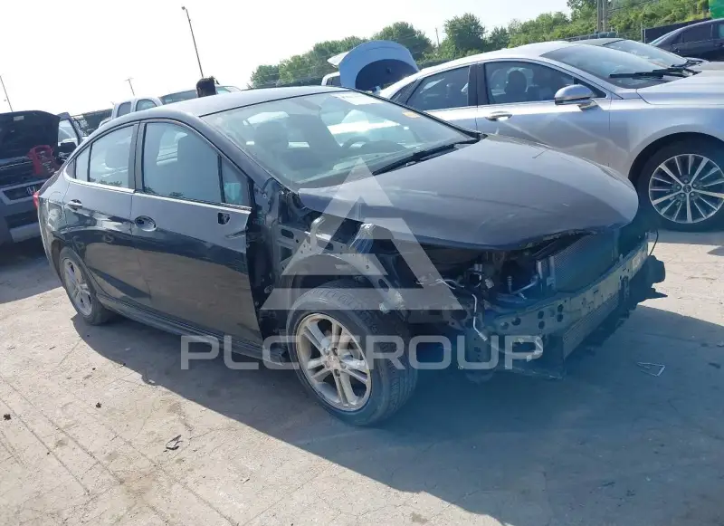 2018 Chevrolet Cruze фото