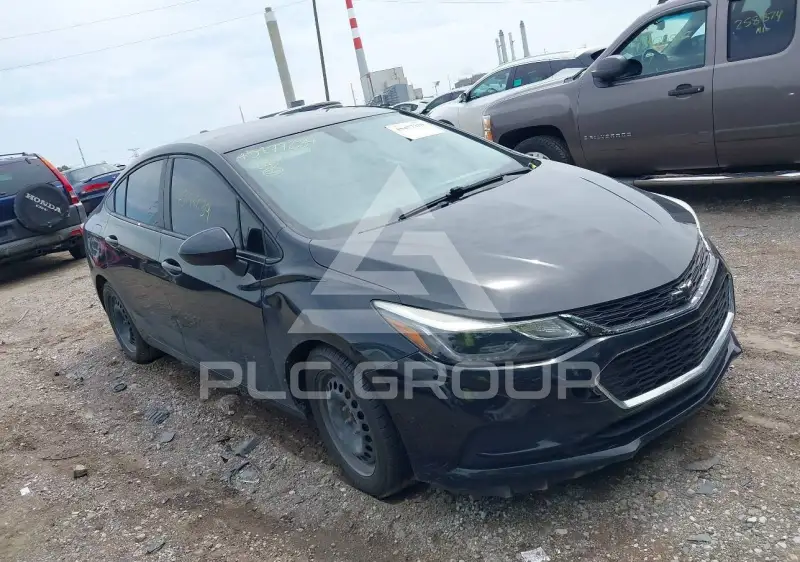 2018 Chevrolet Cruze фото