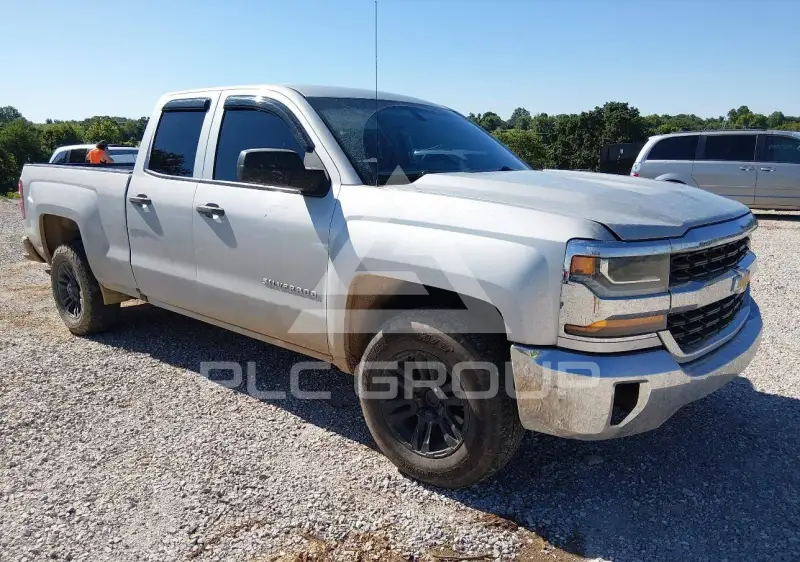 2018 Chevrolet Silverado photo