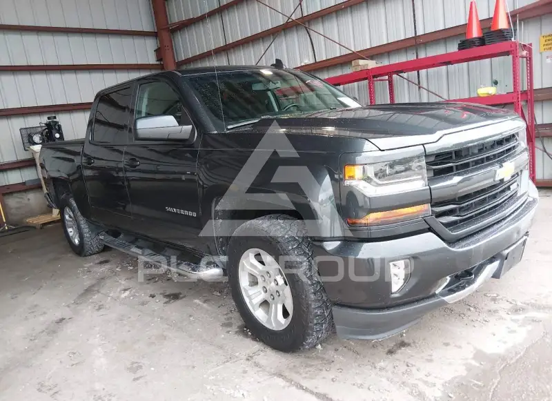 2018 Chevrolet Silverado фото