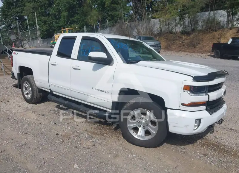2018 Chevrolet Silverado фото
