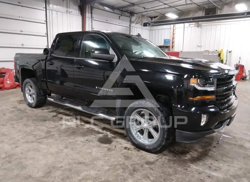 2018 Chevrolet Silverado фото