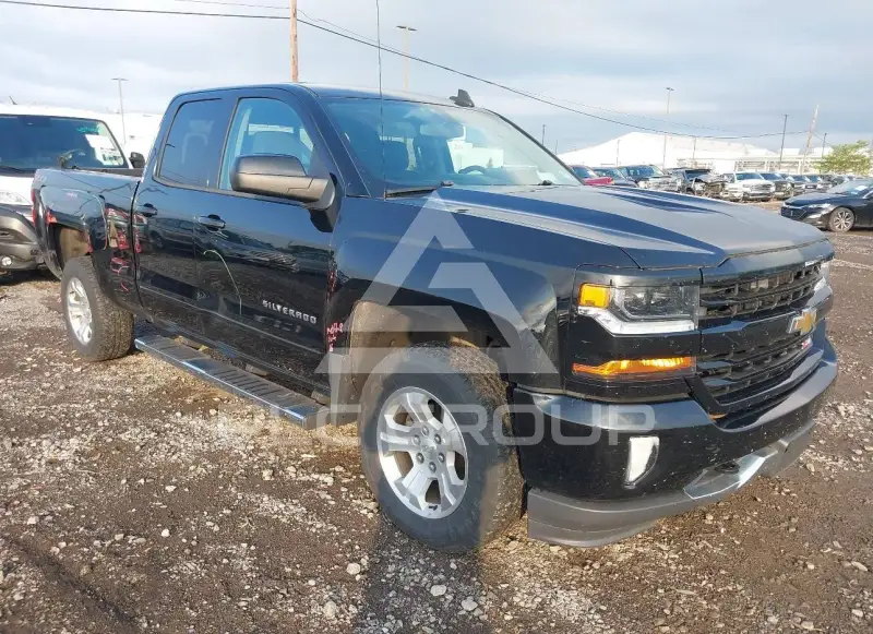 2018 Chevrolet Silverado photo