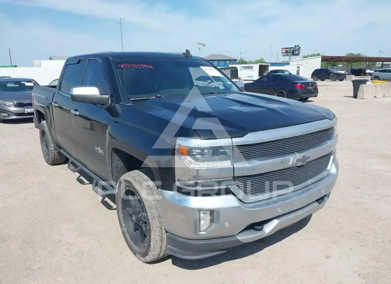 2018 Chevrolet Silverado photo