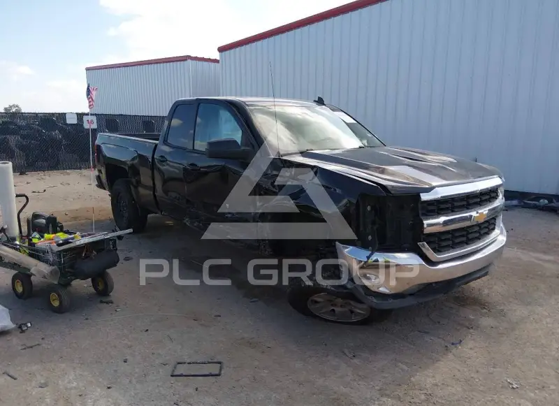 2018 Chevrolet Silverado photo