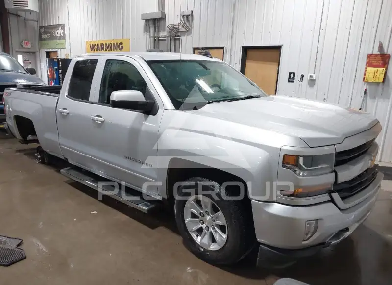 2018 Chevrolet Silverado фото