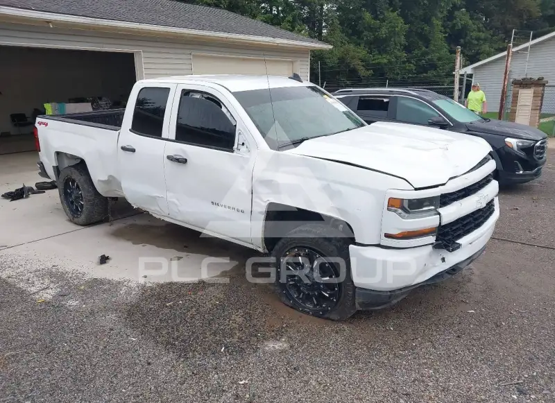 2018 Chevrolet Silverado фото