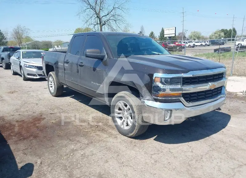 2018 Chevrolet Silverado фото