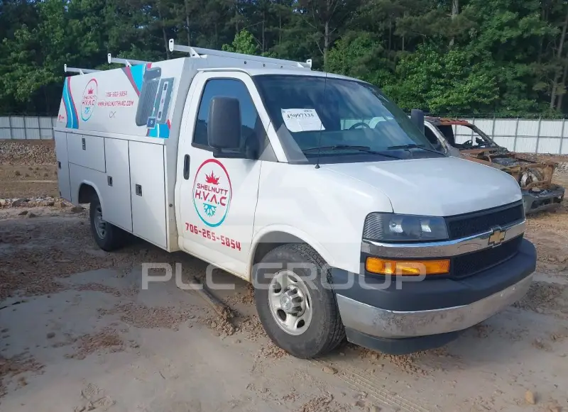 2018 Chevrolet Express photo