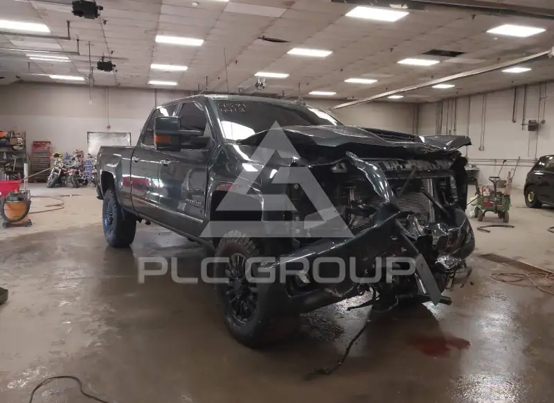 2018 Chevrolet Silverado photo