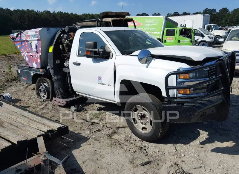 2018 Chevrolet Silverado фото