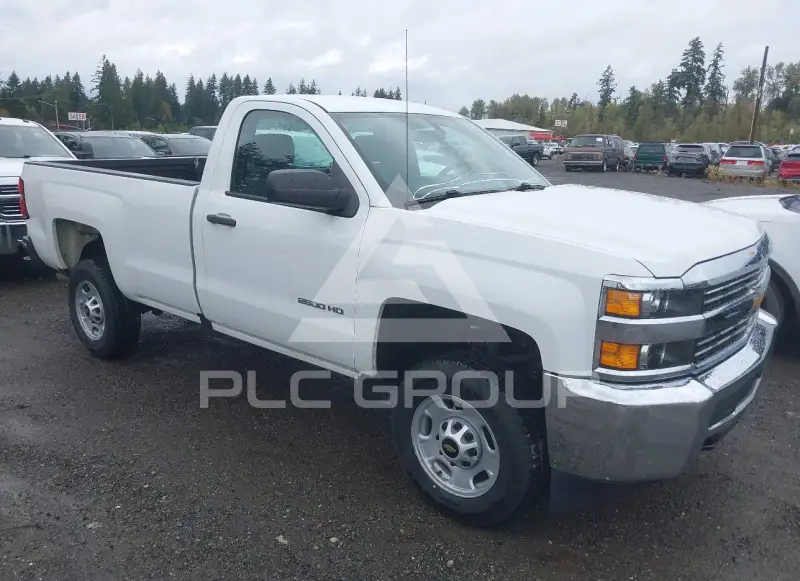 2018 Chevrolet Silverado фото