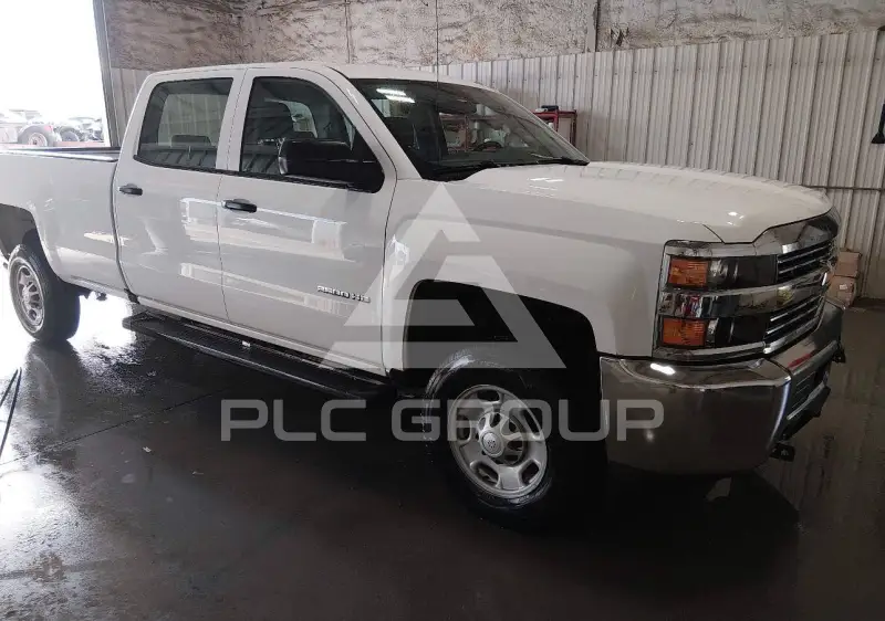 2018 Chevrolet Silverado фото