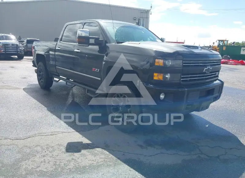 2018 Chevrolet Silverado фото