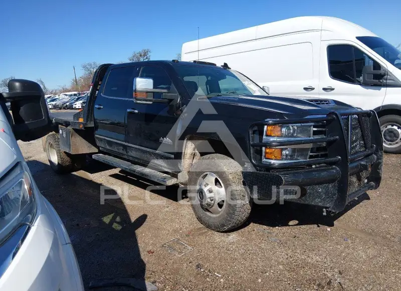 2018 Chevrolet Silverado фото
