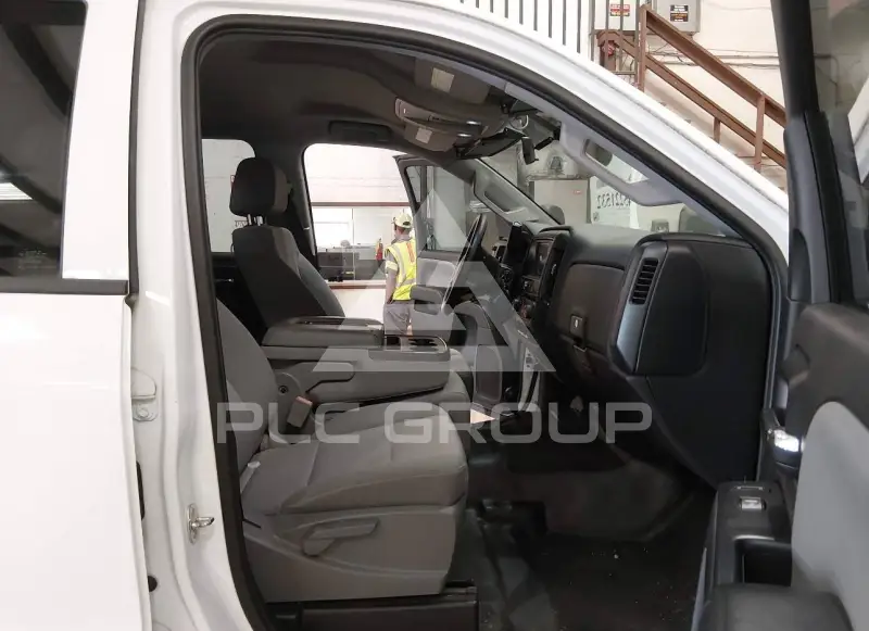 2018 Chevrolet Silverado фото