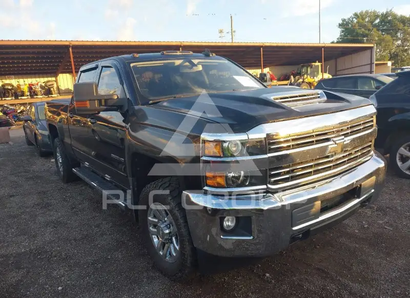 2018 Chevrolet Silverado фото