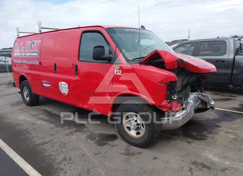 2018 Chevrolet Express photo