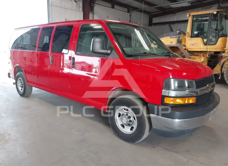 2018 Chevrolet Express photo