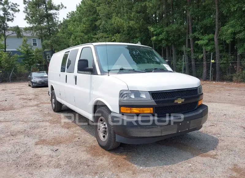 2018 Chevrolet Express фото