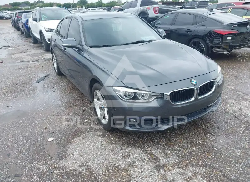 2018 BMW 330 фото