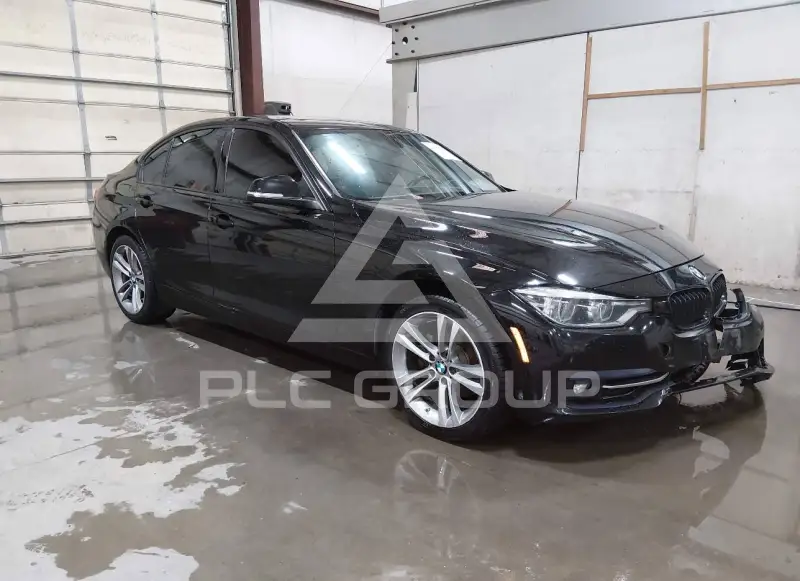 2018 BMW 330 фото
