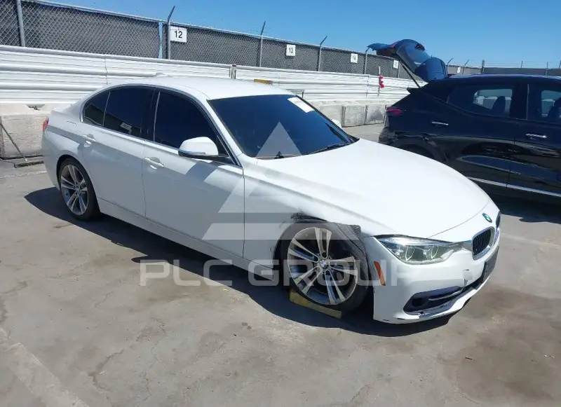 2018 BMW 330 photo