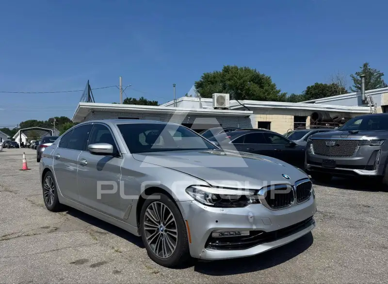 2018 BMW 530 photo