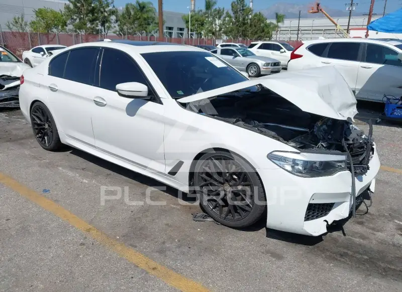 2018 BMW 530 photo