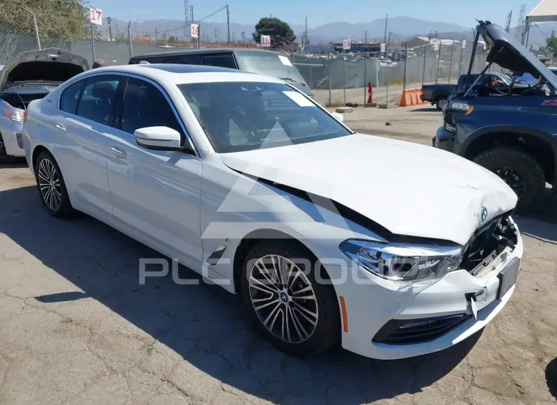 2018 BMW 530 фото
