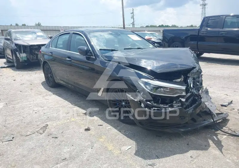 2018 BMW 530 photo